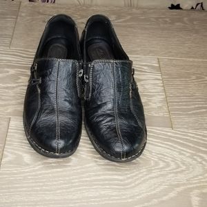 Black leather comfort dress shoes